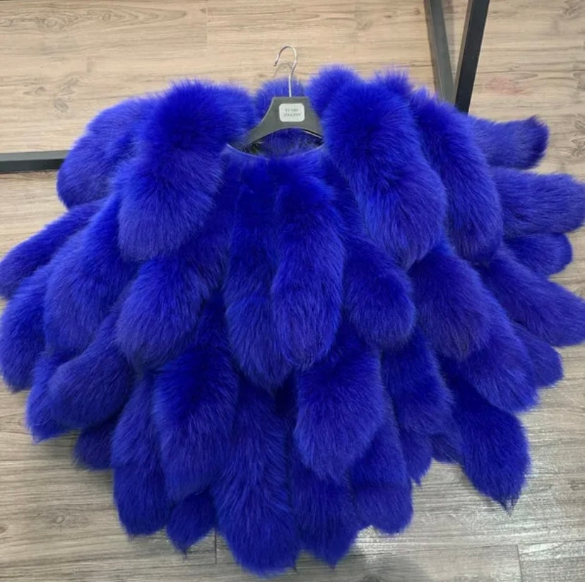 Women’s fluffy faux winter jacket winter tail shawl scarf